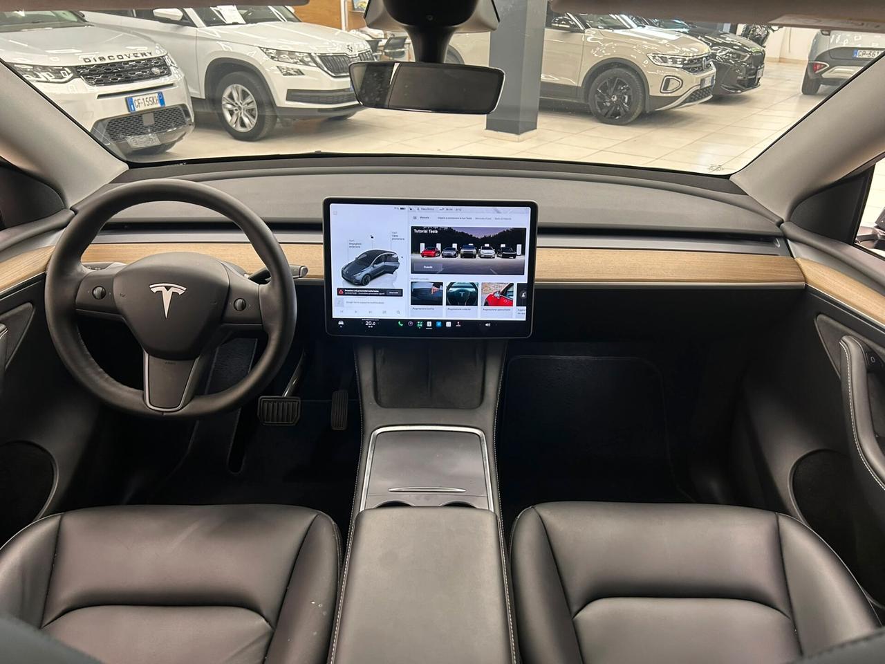 Tesla Model Y Long Range AWD