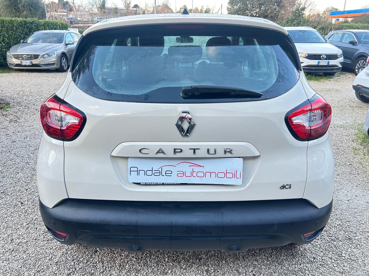 Renault Captur 1.5 DCI FULL OPTIONAL GARANZIA