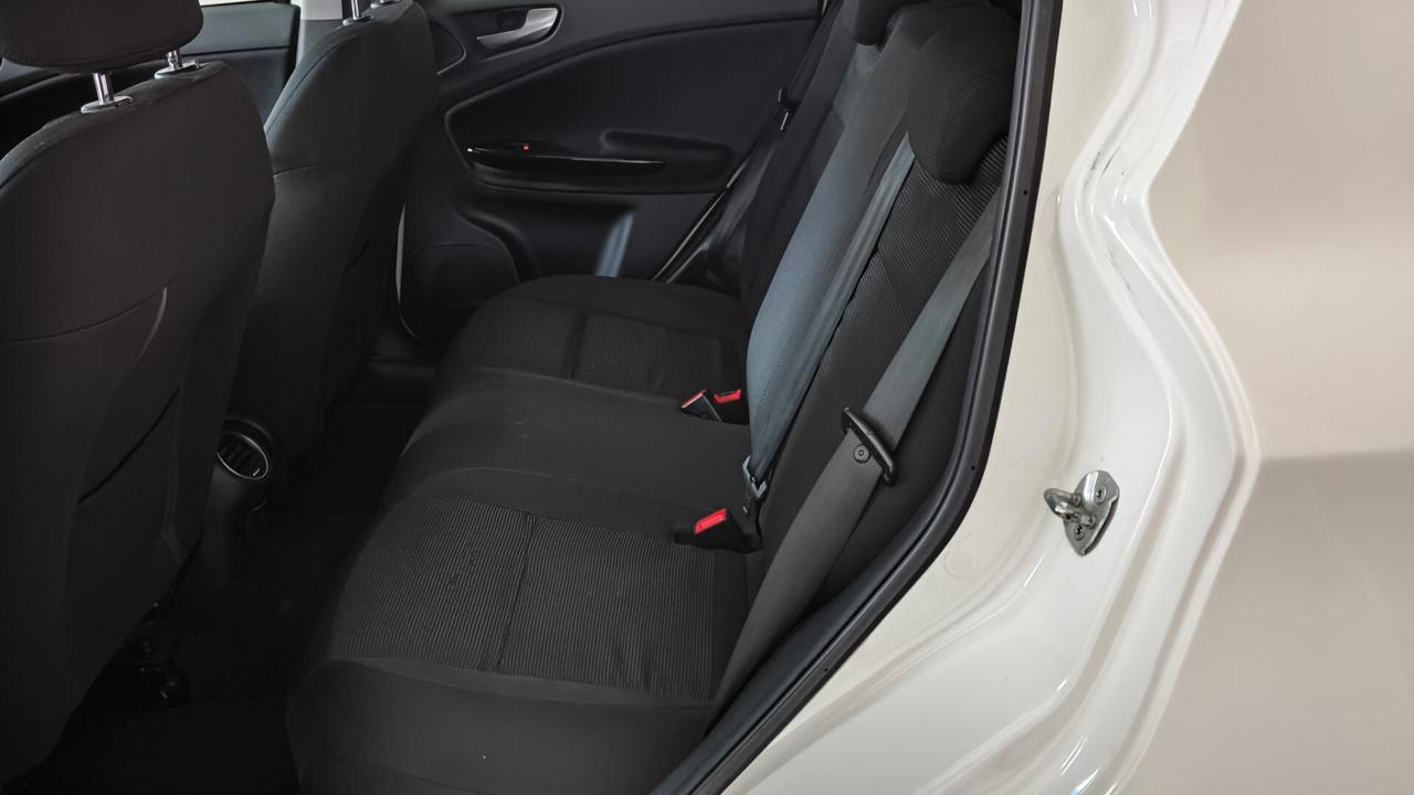 Alfa Romeo Giulietta 2.0 JTDm-2 140 CV Distinctive