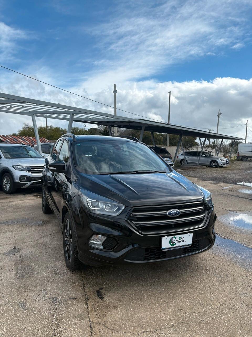 Ford Kuga 2.0 TDCI 120 CV S&S 2WD ST-Line