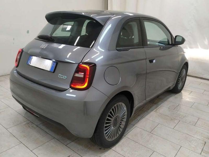 FIAT 500e 42 kWh