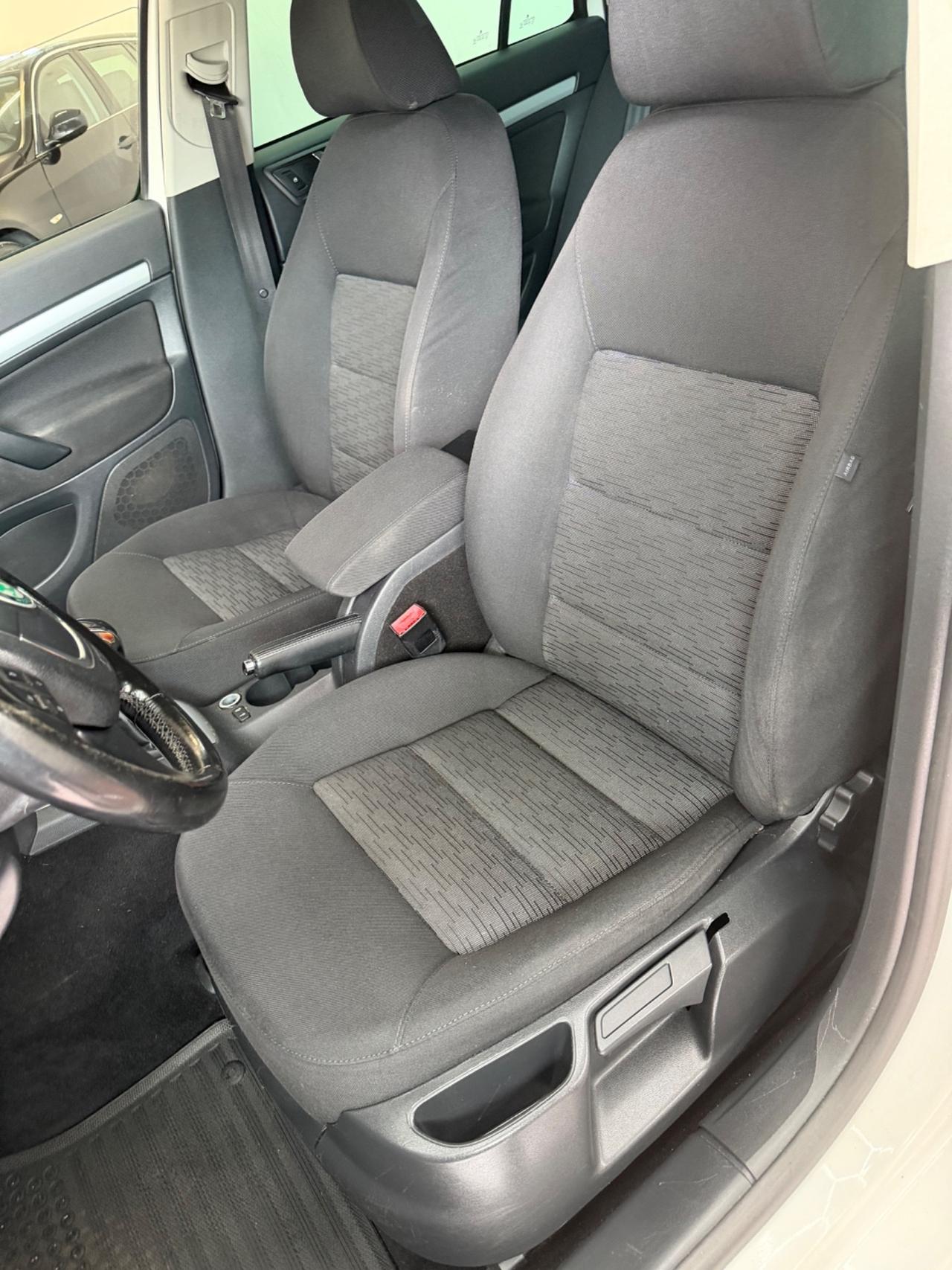 Skoda Octavia 1.6 TDI CR F.AP. Wagon Elegance