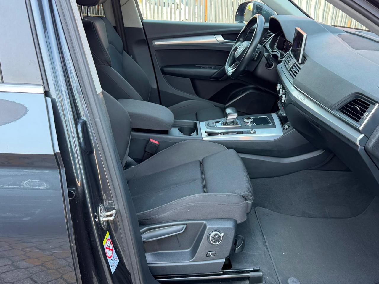 Audi Q5 40 TDI quattro S tronic line plus