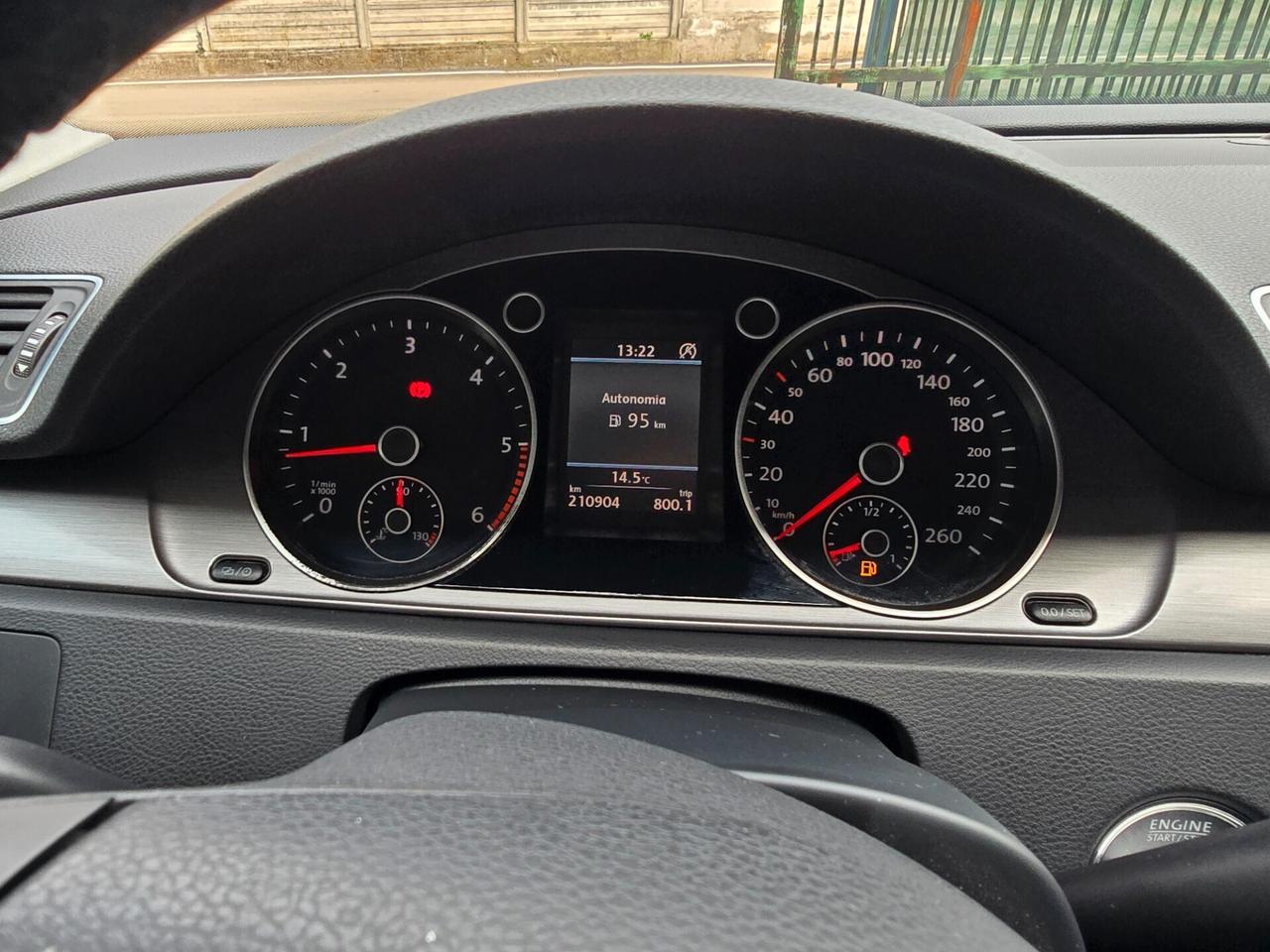 VW Passat Var. 1.6 TDI 105CV GARANZIA 12 MESI-2013