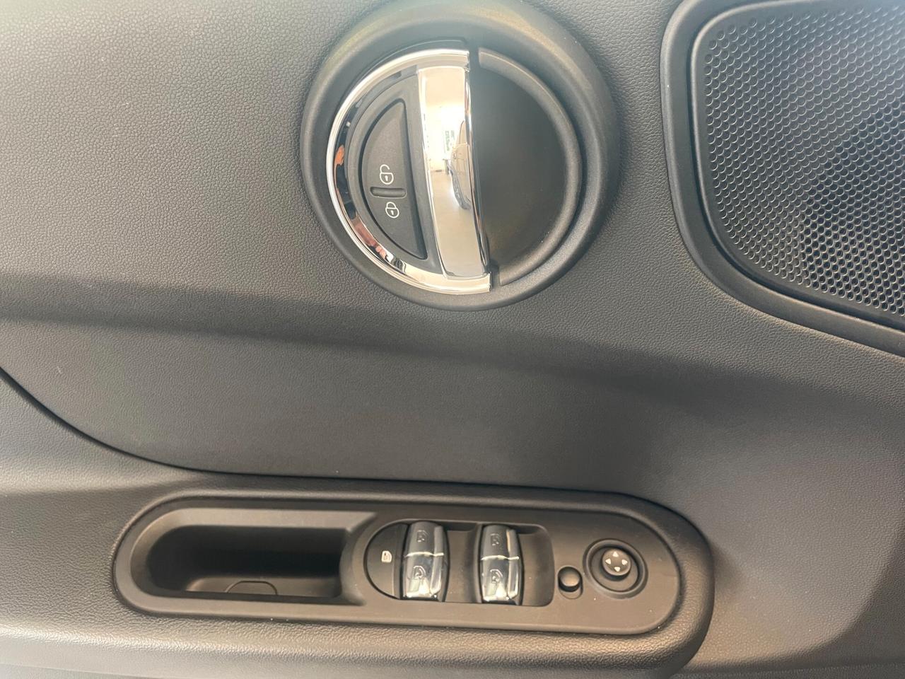 Mini 1.5 Cooper Countryman Automatica NEOPATENTATI