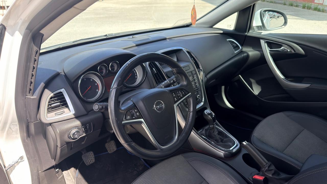 Opel Astra 1.7 CDTI 110CV Sports Tourer Cosmo