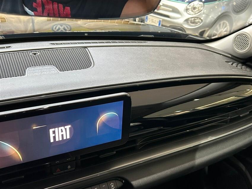 Fiat 600 Hybrid 100 CV DCT MHEV