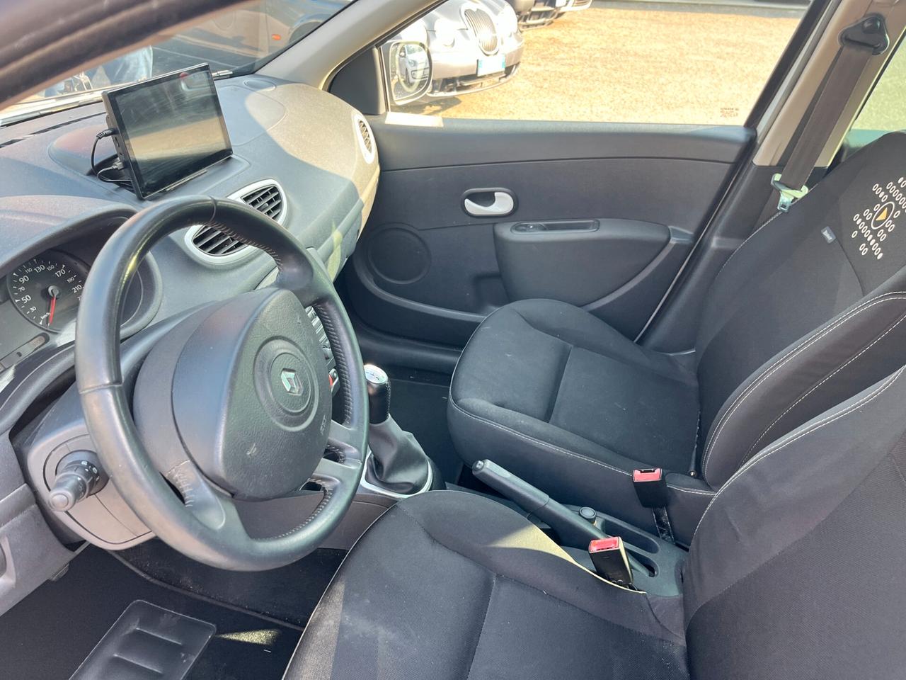 Renault Clio 1.2 16V TCE 100CV 5 porte Dynamique