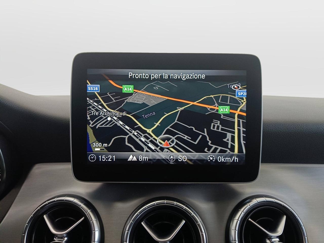 Mercedes-Benz CLA - C117 - CLA 200 d Premium auto FL