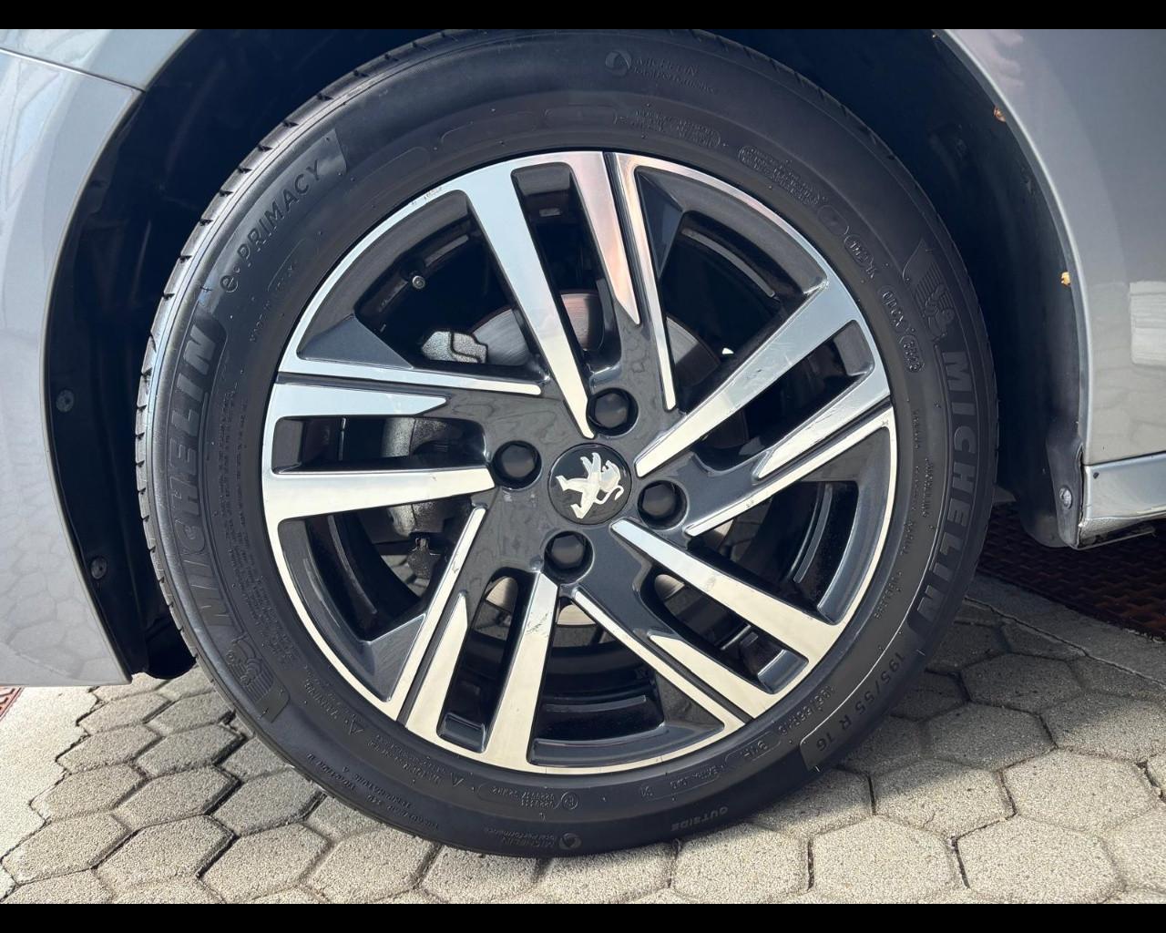 PEUGEOT 208 1.2 puretech Active Pack 75cv PREZZO REALE NESSUN VINCOLO