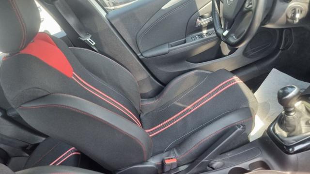 OPEL Corsa 1.5 D 100 CV GS Line