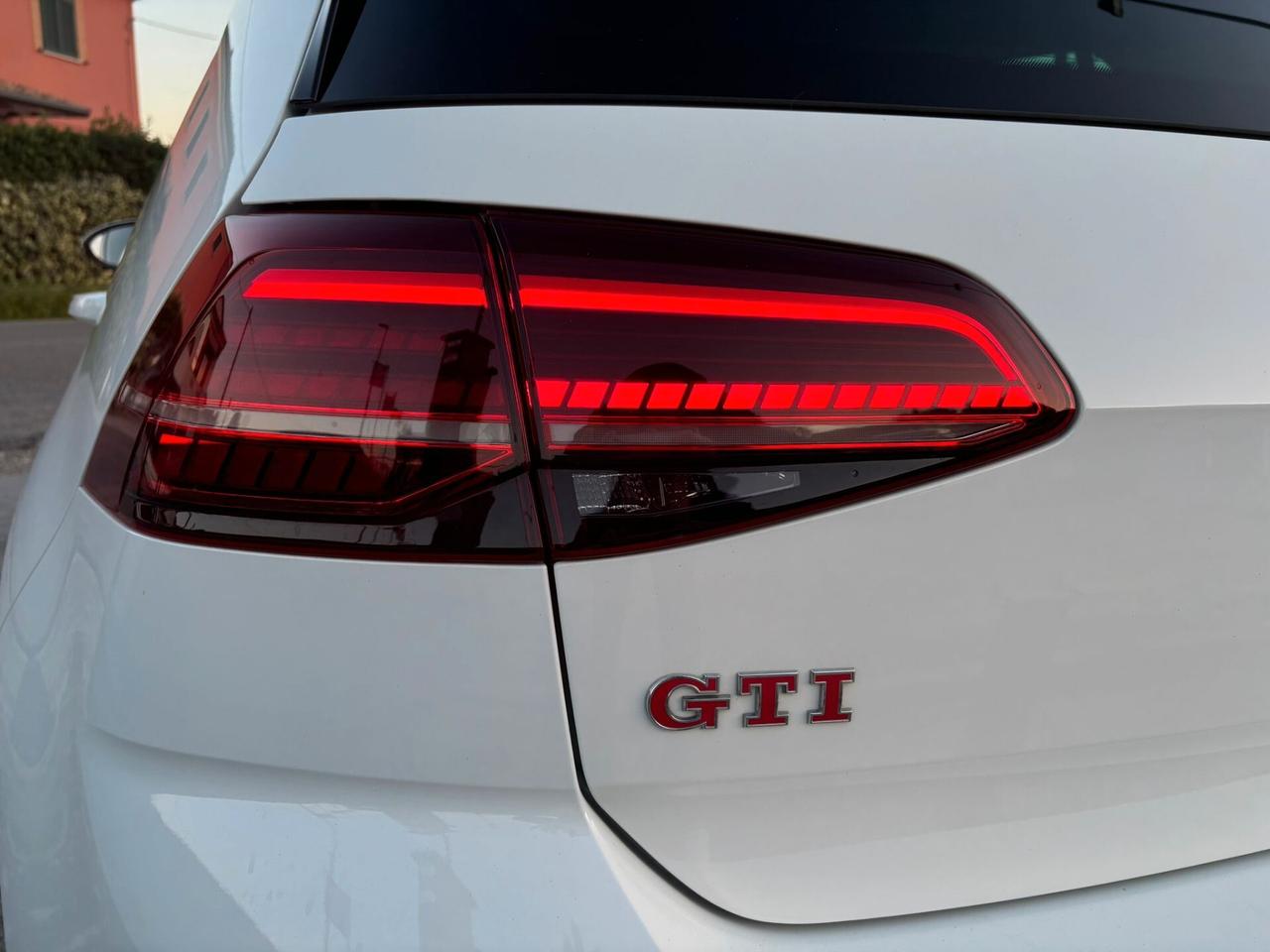 Volkswagen Golf GTI Golf GTI Performance 2.0 245 C