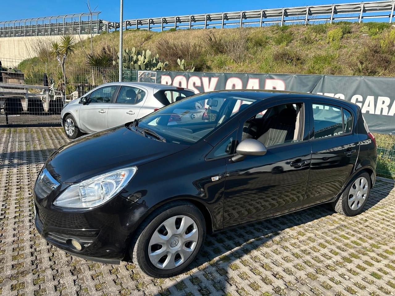 Opel Corsa 1.2 5 porte Gpl Enjoy-2009