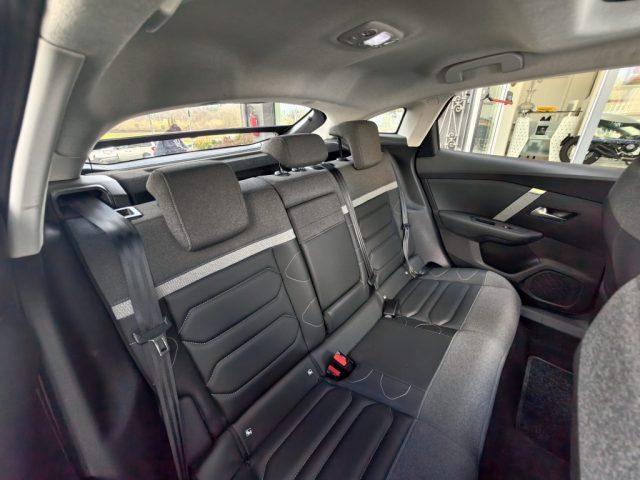 CITROEN C4 PureTech 130 S&S EAT8 Shine