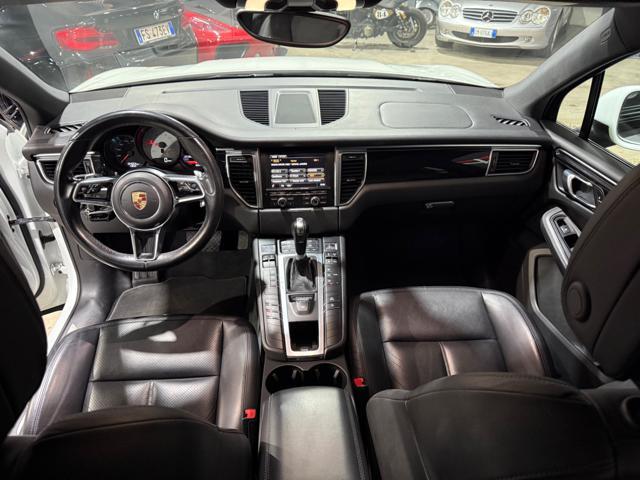 PORSCHE Macan WHITE INSERTI IN CARBONIO CERCHI DA 21 SOSPENSIONI