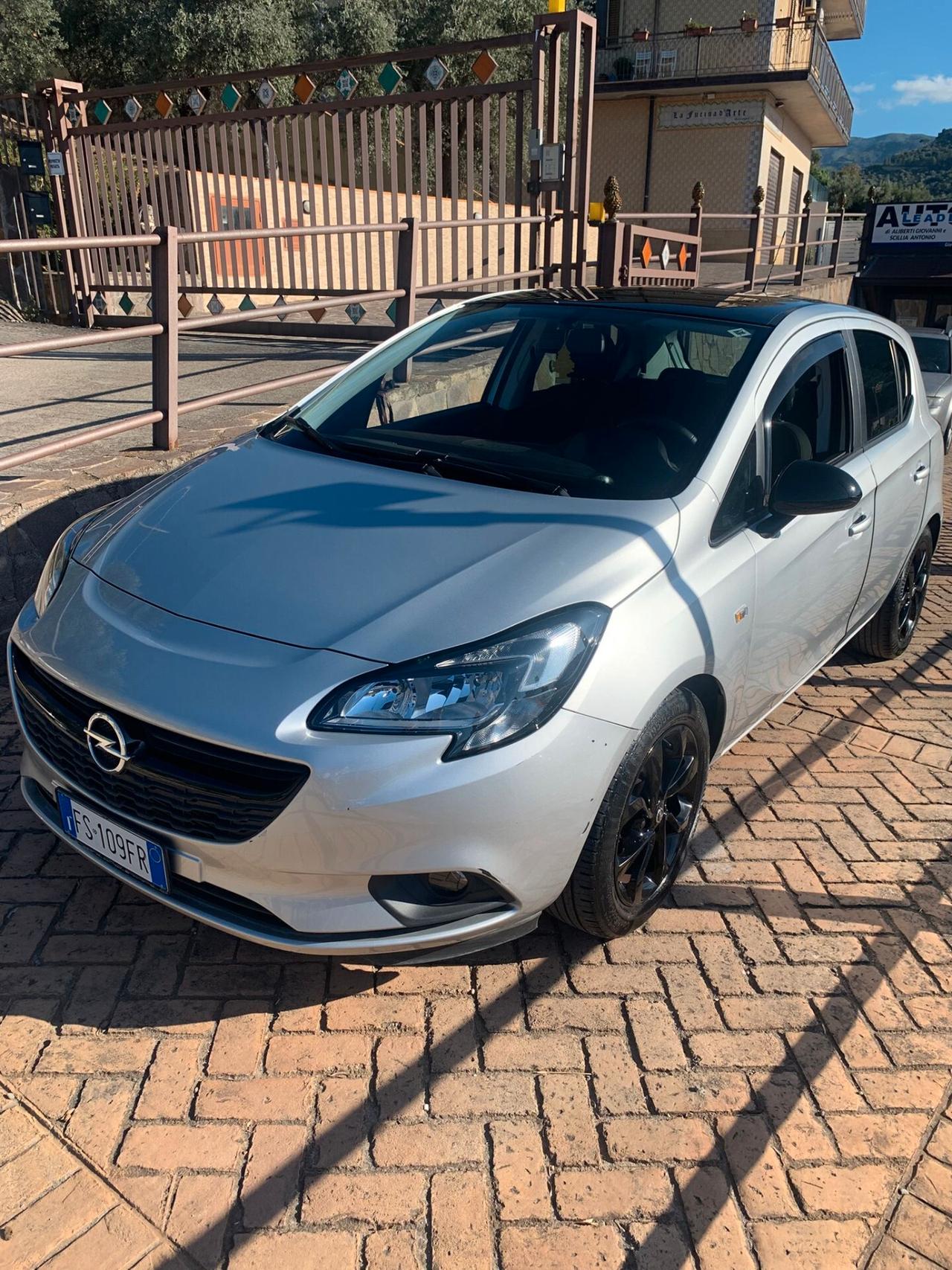 Opel Corsa 1.4 90CV aut. 5 porte Black Edition UNICO PROPRIETARIO