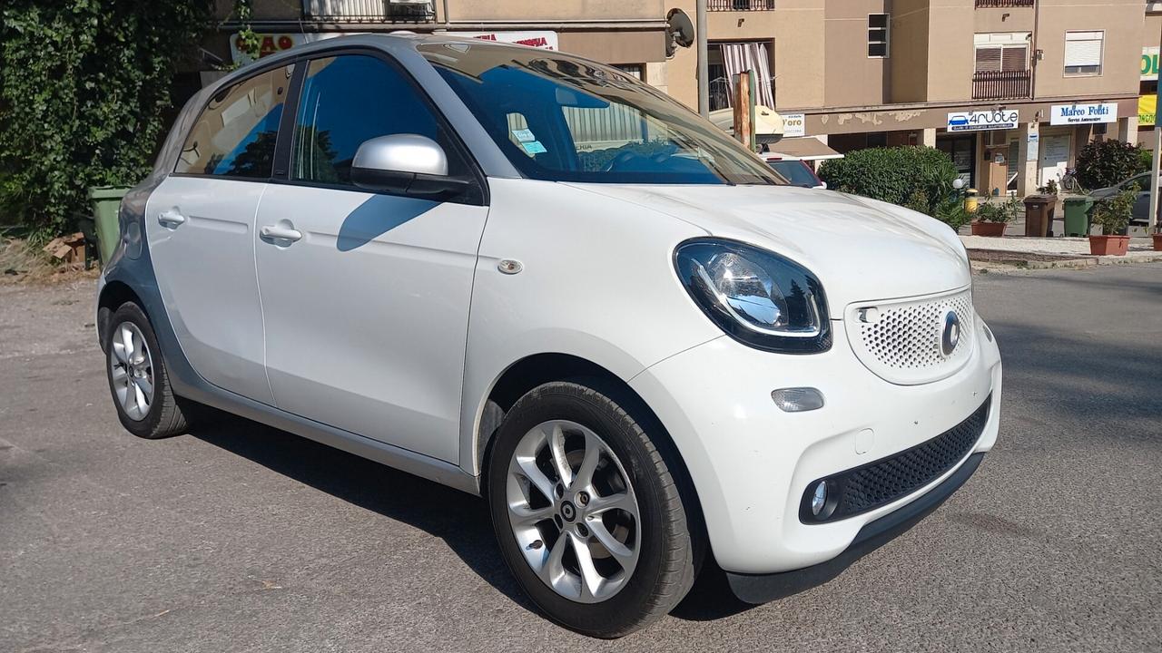 Smart ForFour 70 1.0 Passion