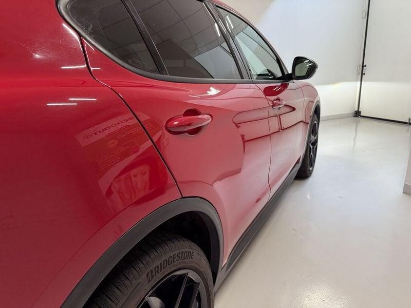 Alfa Romeo Stelvio Stelvio 2.0 Turbo 280 CV AT8 Q4 Super