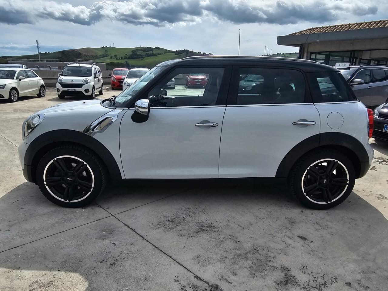 Mini Cooper Countryman 2.0 D Business Automatica
