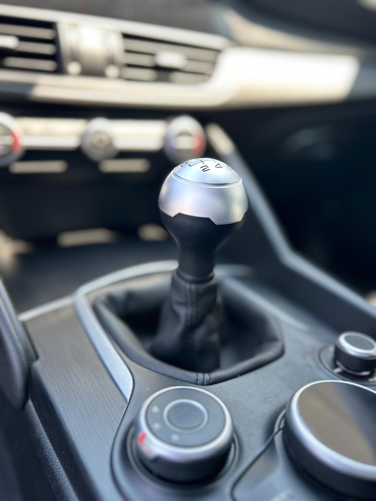 Alfa Romeo Giulia 2.2 Turbodiesel 180 CV Super