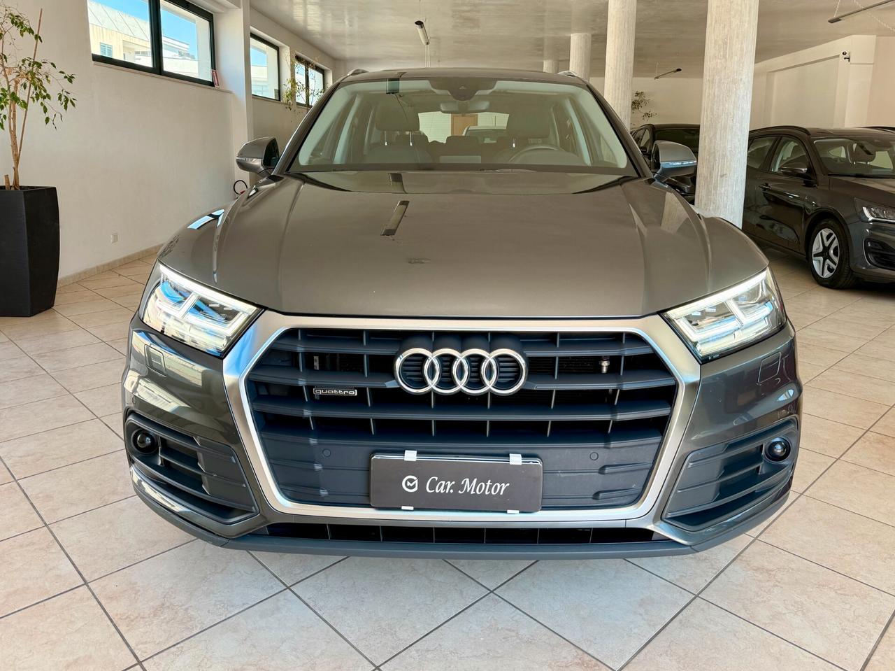 Audi Q5 2.0 TDI 190 CV quattro S tronic Business Sport