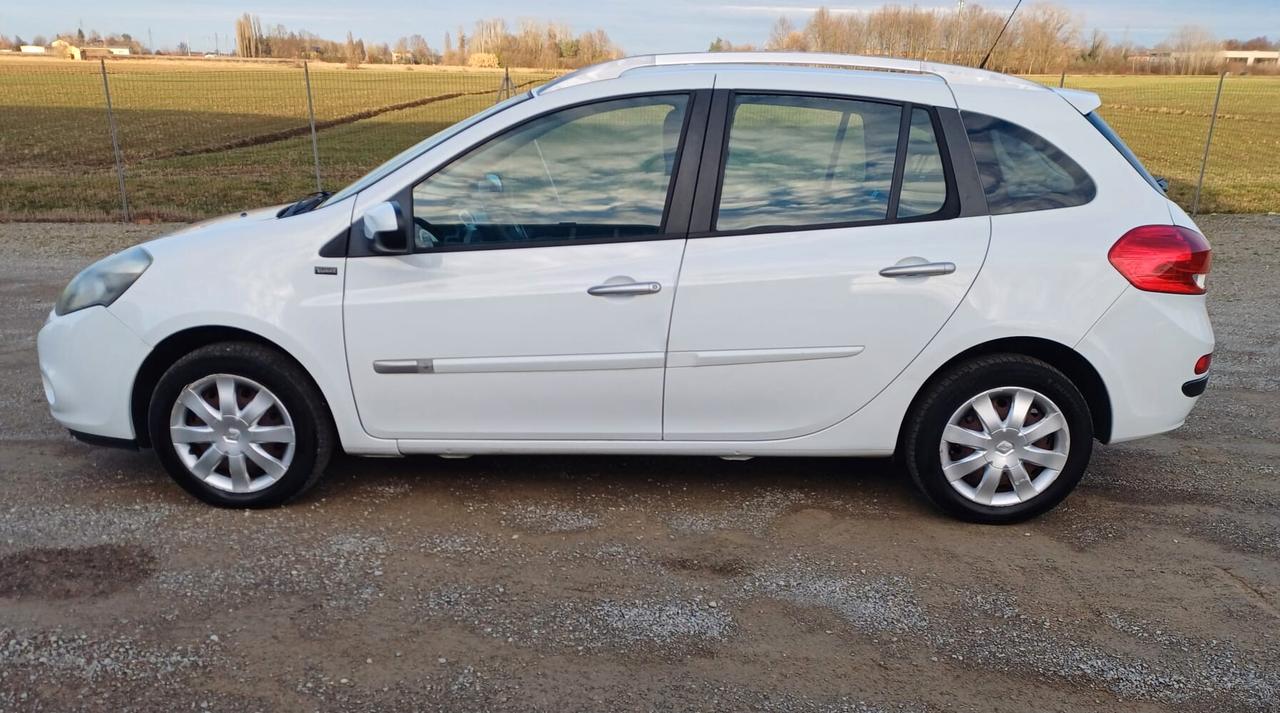 Renault Clio 1.2 16V SporTour Dynamique