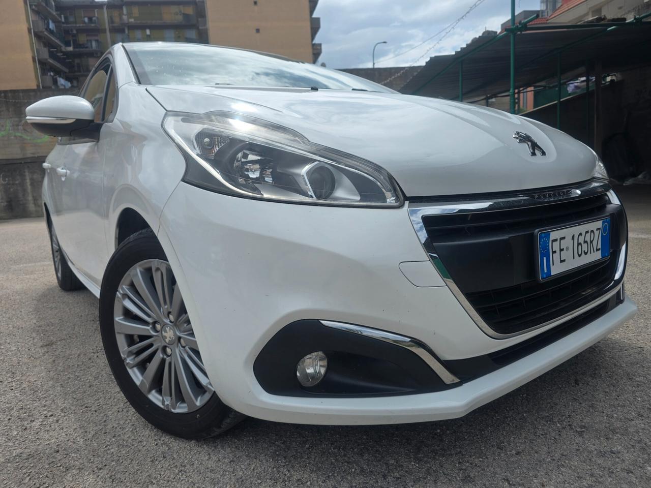 Peugeot 208 1.2GPL economica full nuova 2016