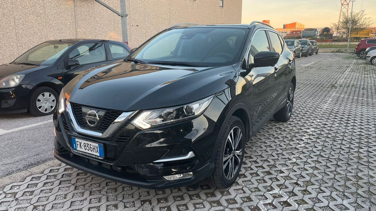 Nissan Qashqai 1.6 dCi 4WD N-Connecta