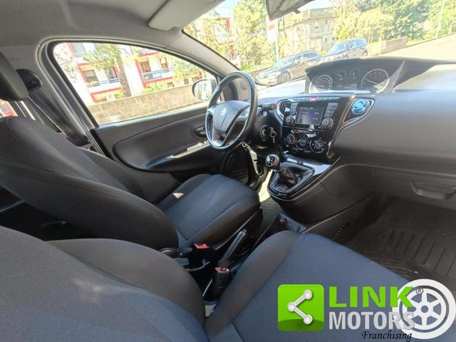LANCIA Ypsilon 0.9 TwinAir 85 CV 5 porte Metano Ecochic