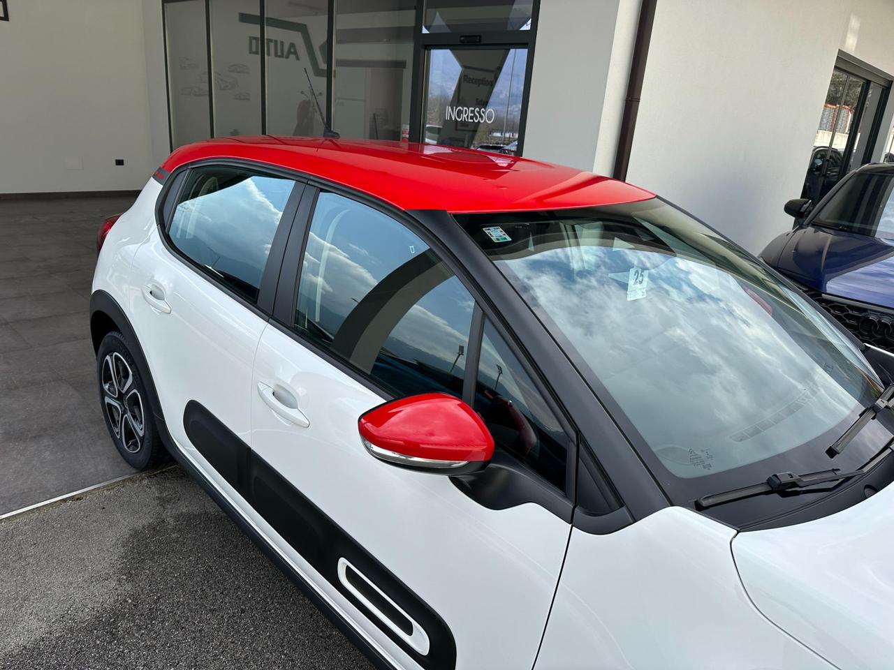 Citroen C3 1.2 puretech Shine s&s 83cv