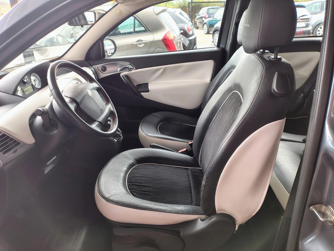 Lancia Ypsilon 1.2 Benz. 88.000 km