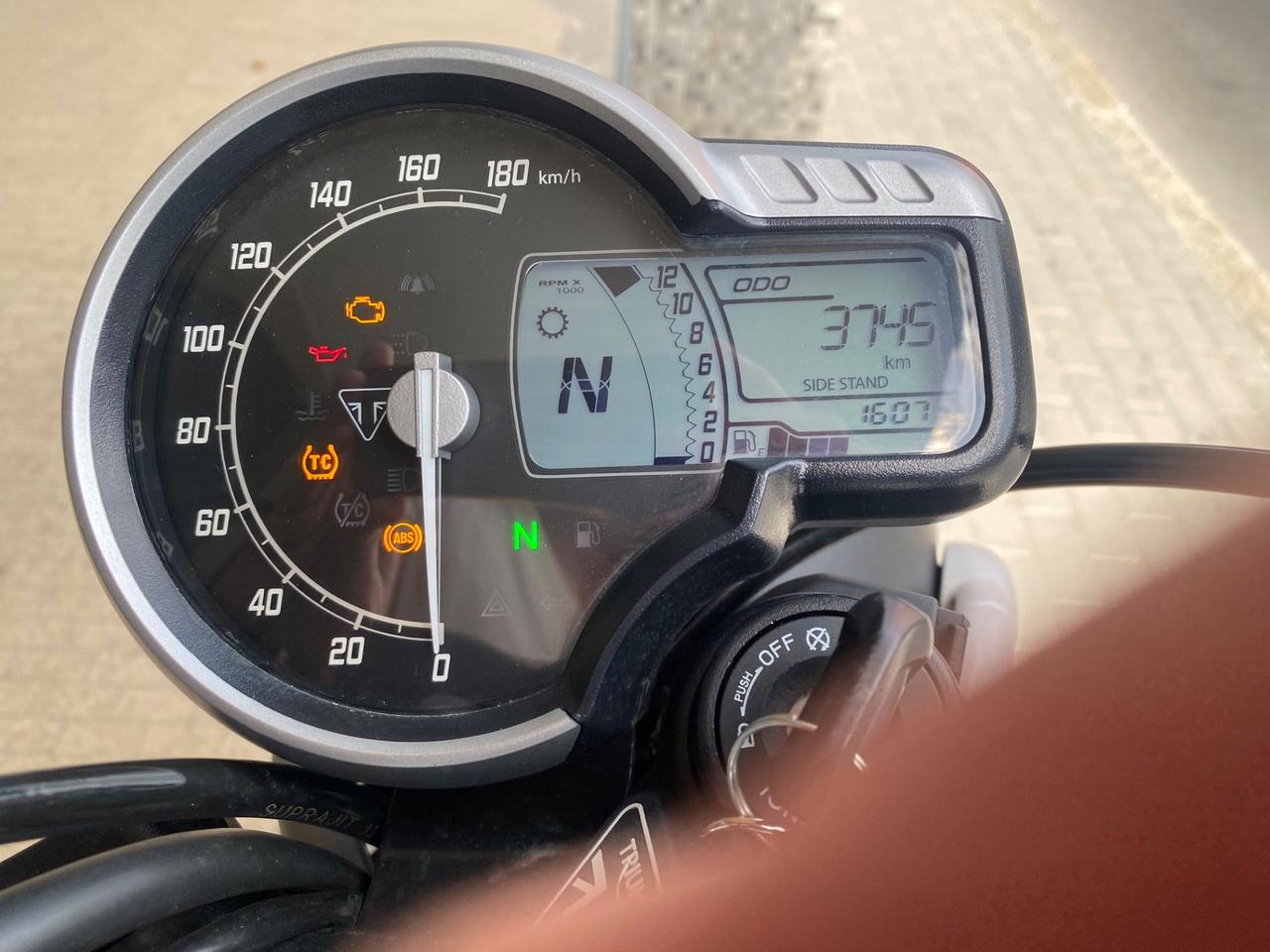 Triumph Scrambler 400 X anno 2024 km 3000 Come Nuova!