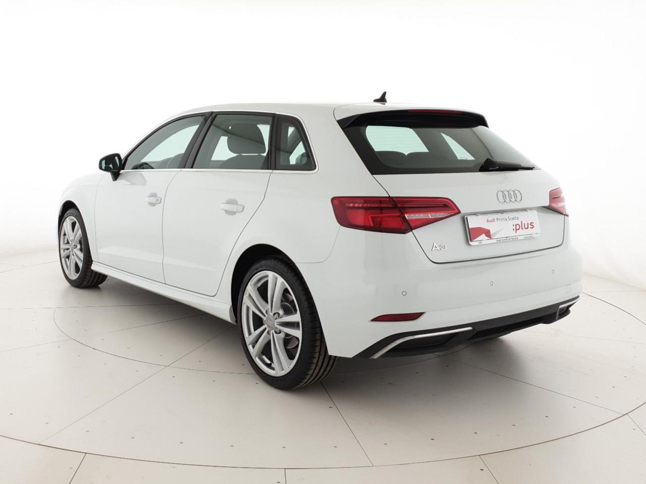 Sportback 40TFSIe 204CV S tronic Admired