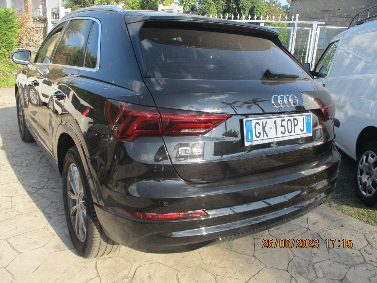 Audi Q3 35 TDI S tronic Business Advanced