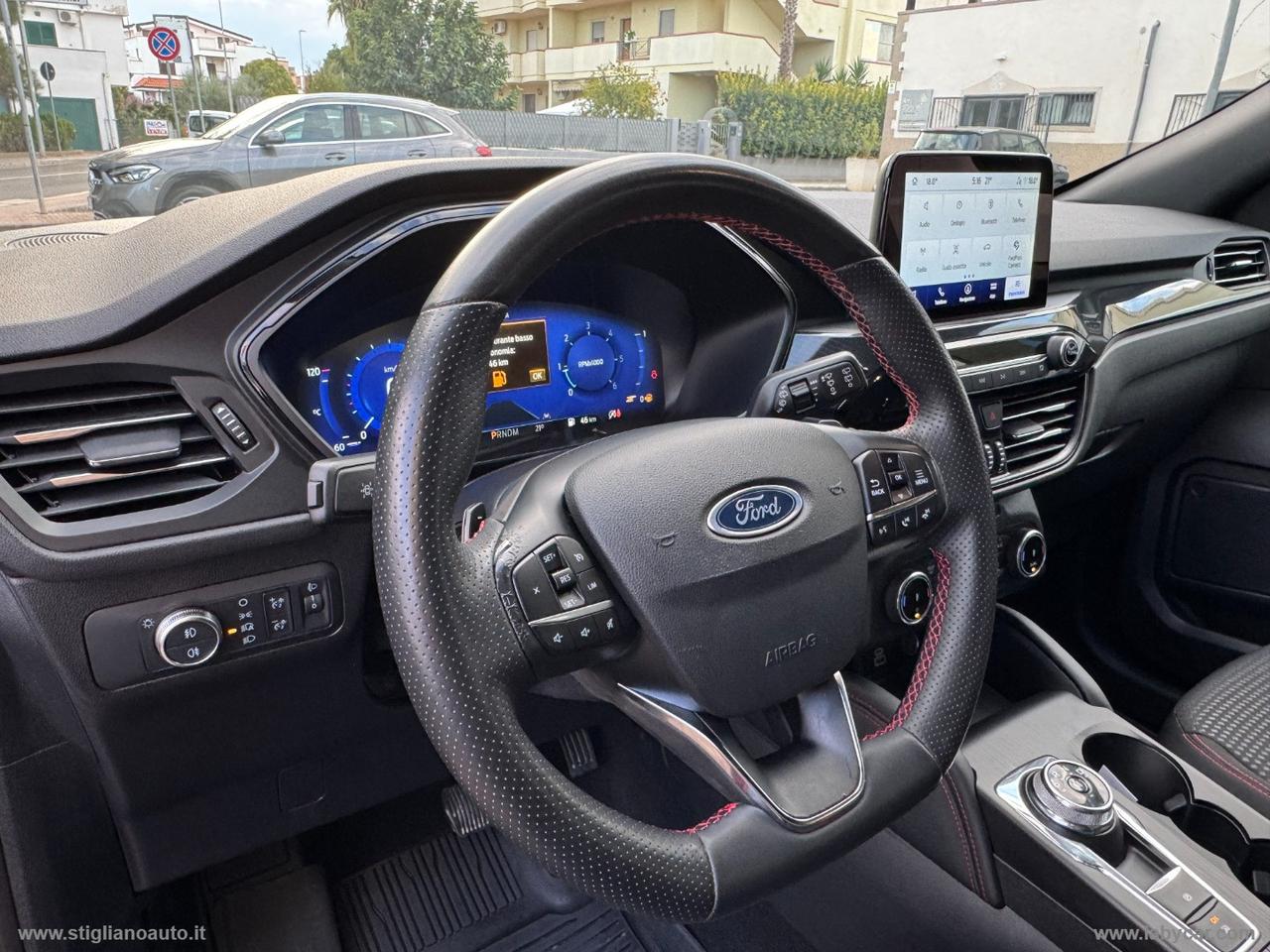 FORD Kuga 2.0 EcoBl. 120CV aut. 2WD ST-Line