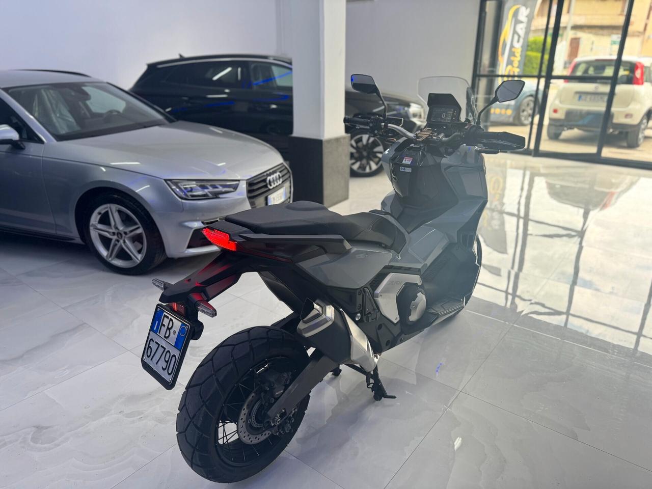 Honda X-ADV 750