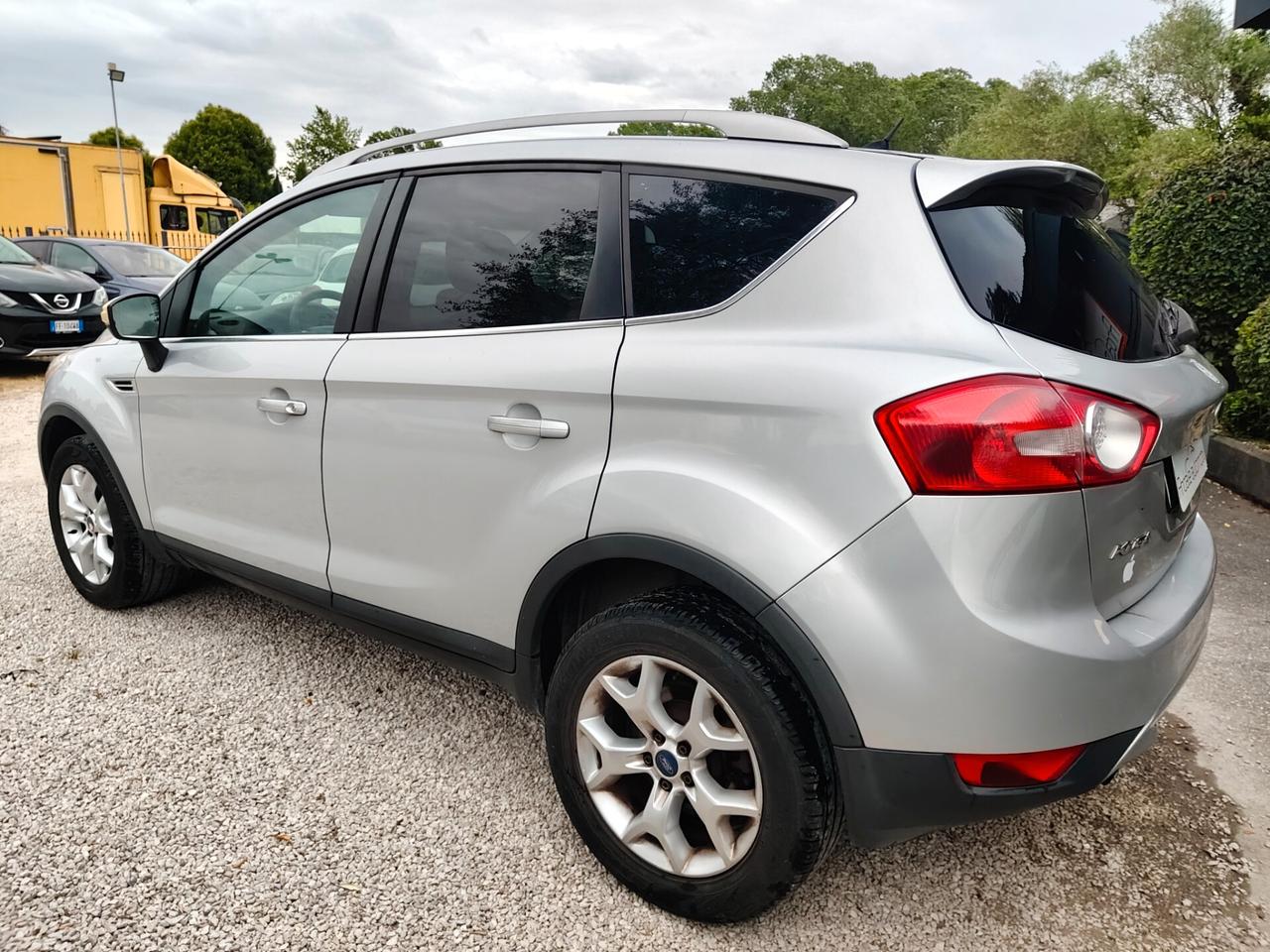 Ford Kuga 2.0 TDCi 140 CV 2WD Titanium DPF
