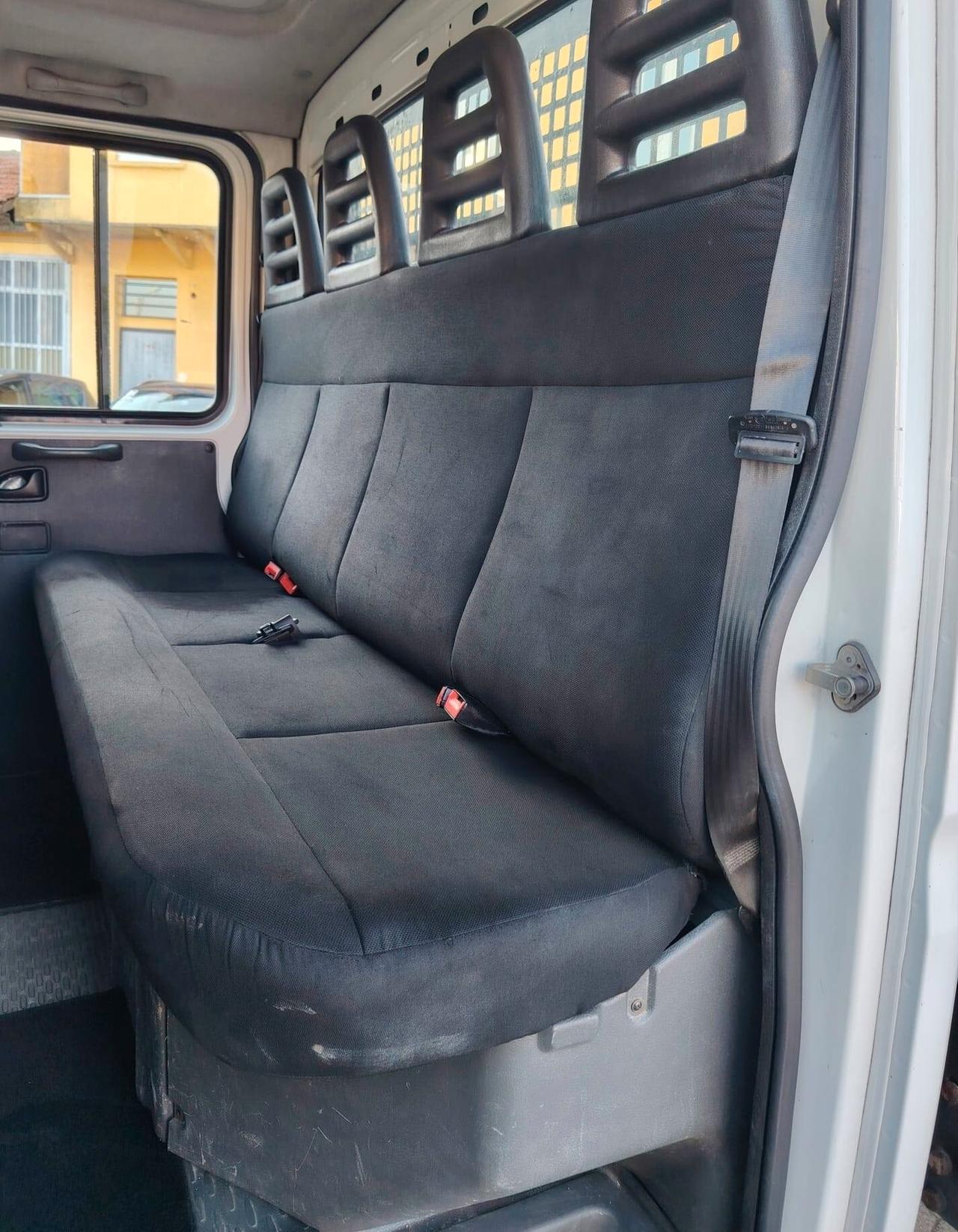 Iveco Daily 35 S15 doppia cabina 7 posti