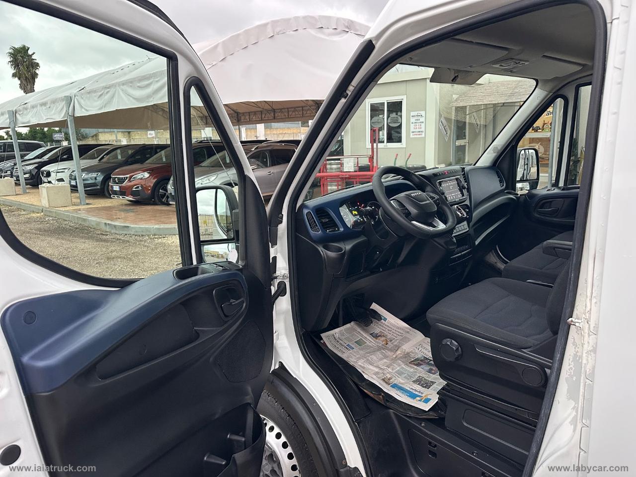 Daily 33S14S 2.3FURGONE MAXI VOLUME HI-MATIC