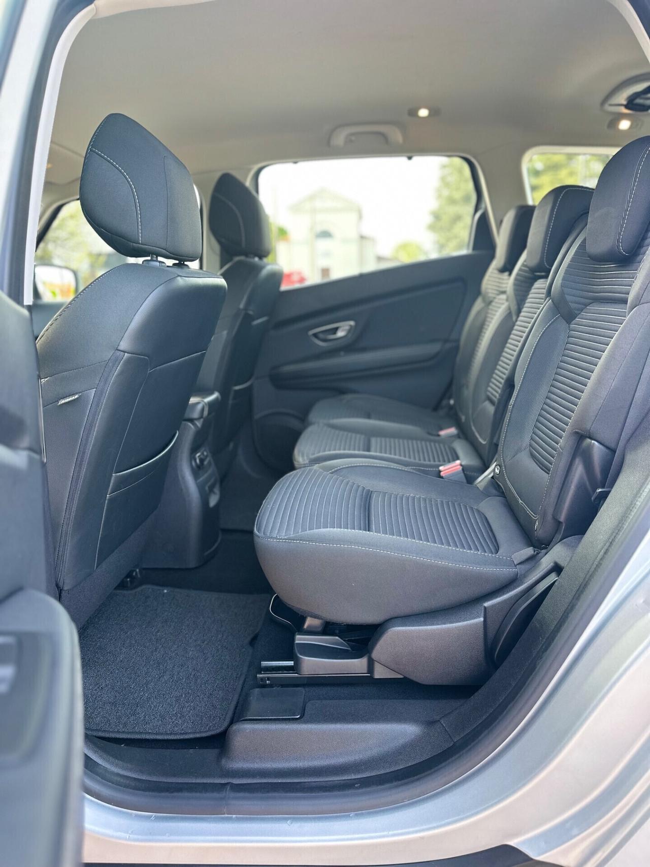 Renault Scénic 7 posti dCi 8V 110 CV Energy Intens NEOPATENTATI