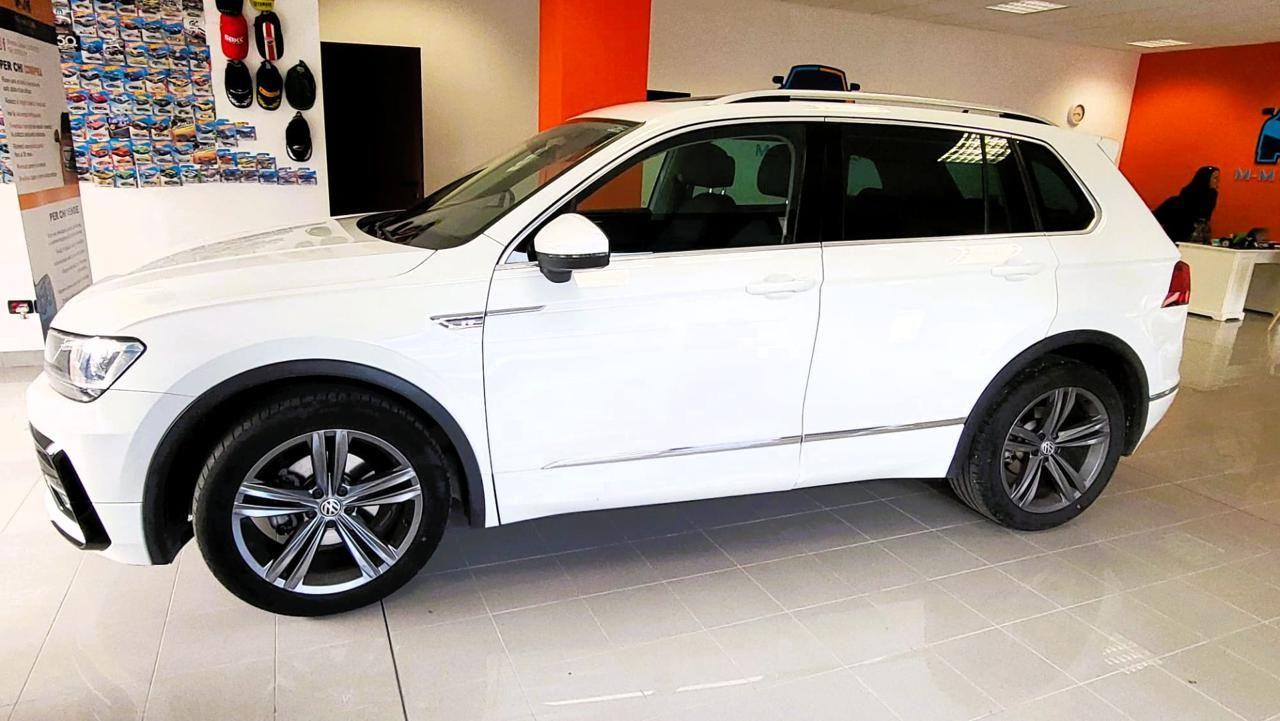 VOLKSWAGEN Tiguan 1.6 TDI SCR Sport BlueMotion Technology