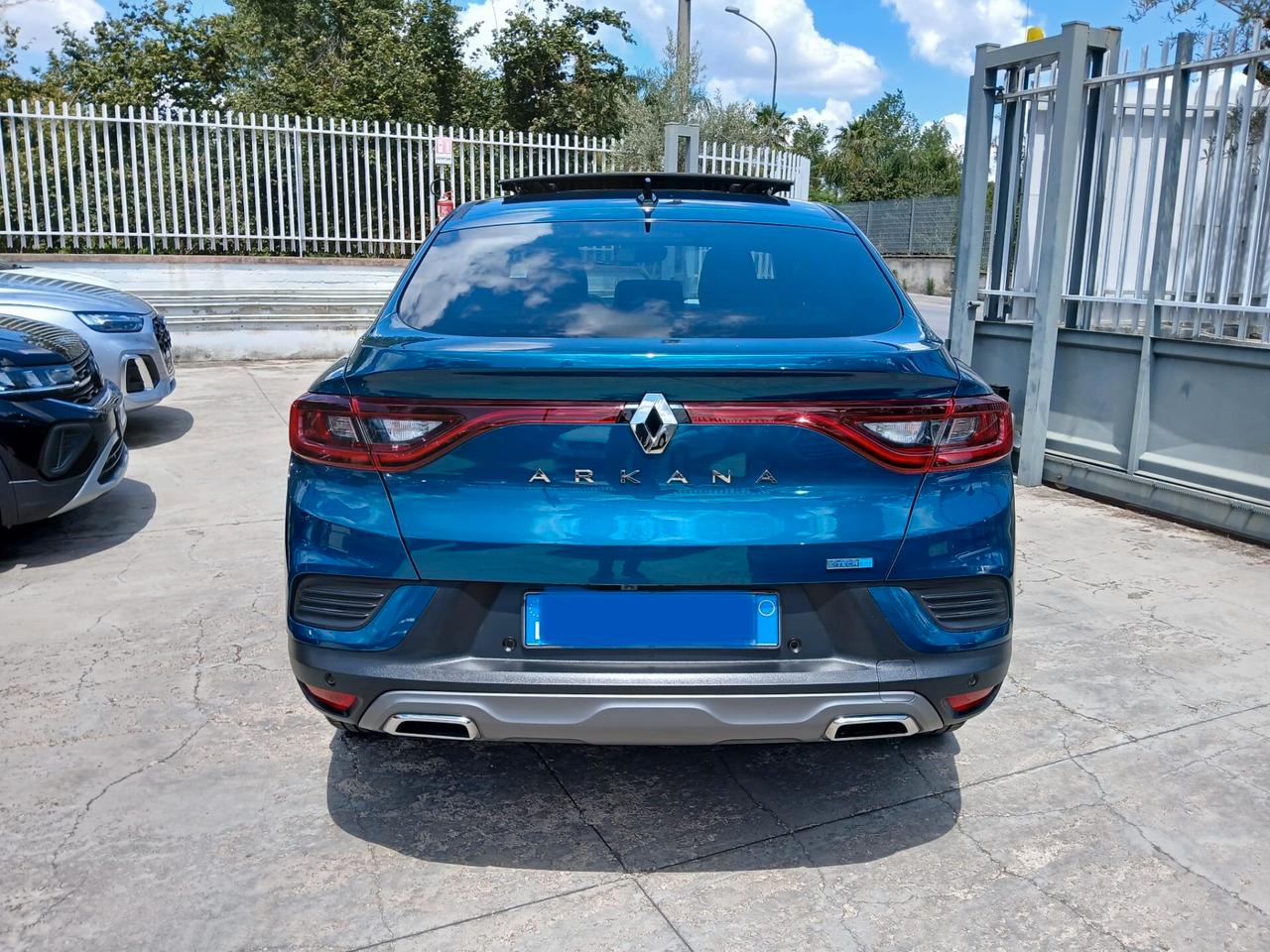 Renault Arkana Hybrid E-Tech 145 CV R.S. Line