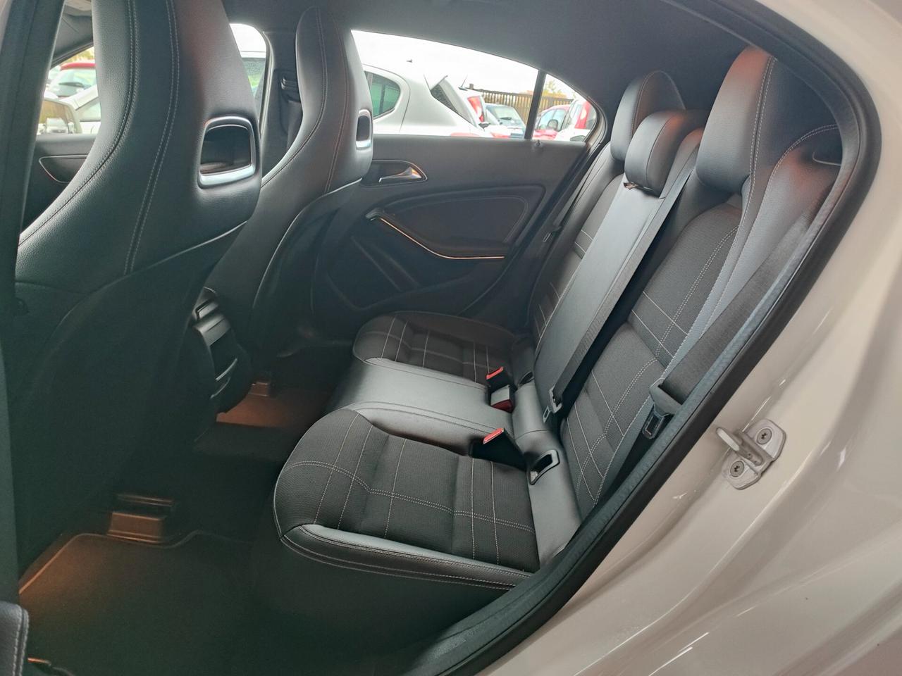 Mercedes-benz A 180 d Premium