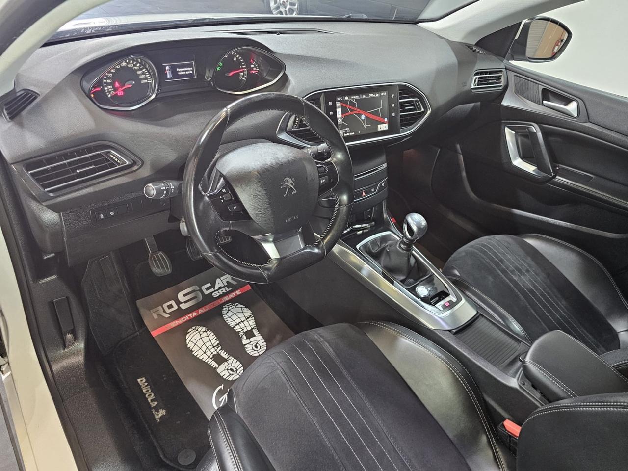 Peugeot 308 BlueHDi 120 S&S Allure