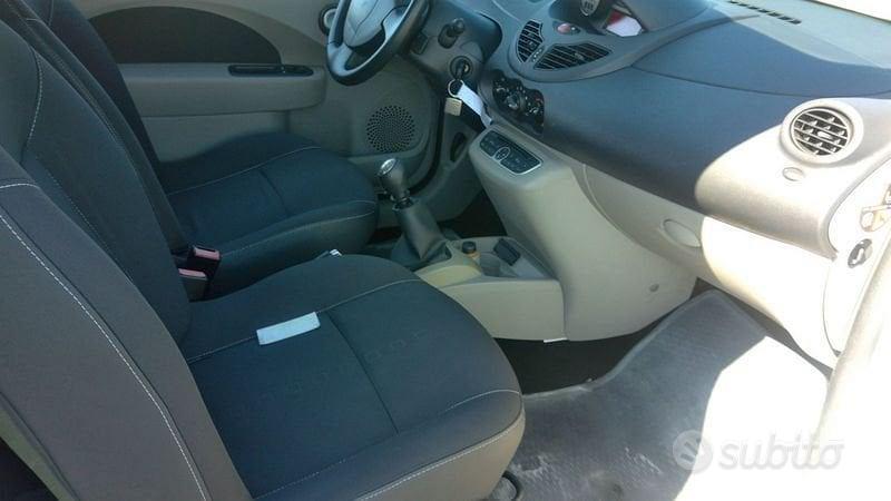 Renault Clio Storia 5p 1.2 16v Dynamique