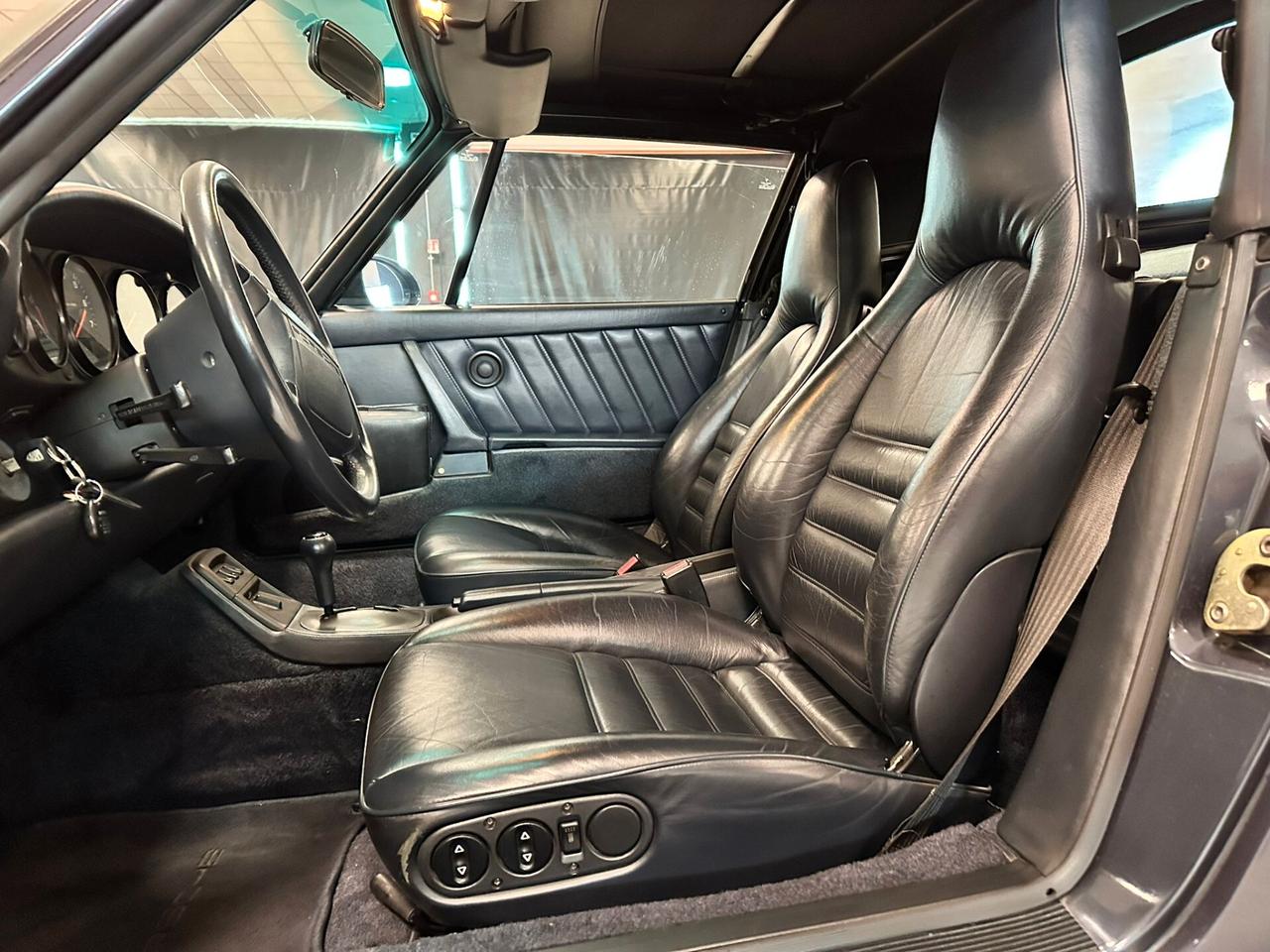 Porsche 911 964 Carrera 2 cat Cabriolet