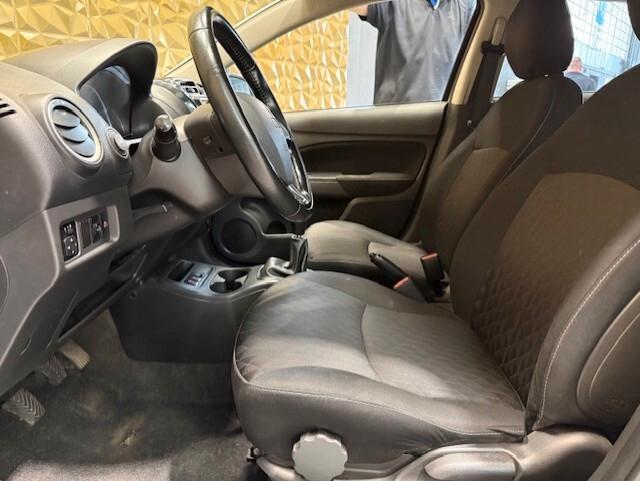 Mitsubishi Space Star 1.0 bi-fuel GPL Intense SDA