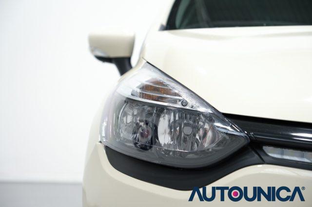 RENAULT Clio 1.2 75 CV 5 PORTE LIFE NEOPATENTATI