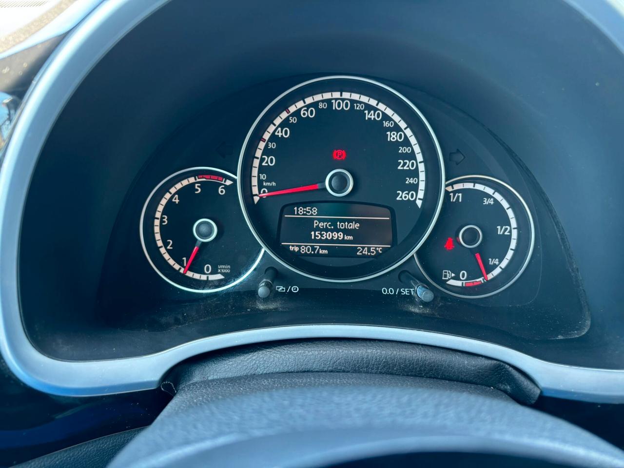 Volkswagen Maggiolino 1.6 TDI Design ANNO 2012
