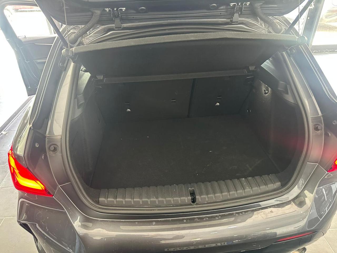 BMW Serie 1 118d M-Sport C18" Apple Car Led msport 150cv